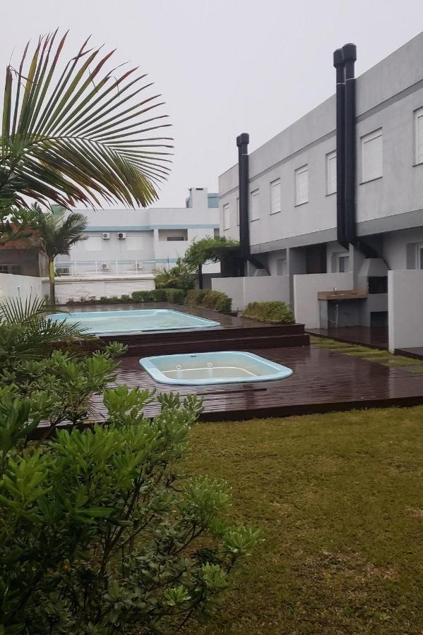 Sobrados Com Suite E Sacada Vista Ao Mar Capão da Canoa Εξωτερικό φωτογραφία